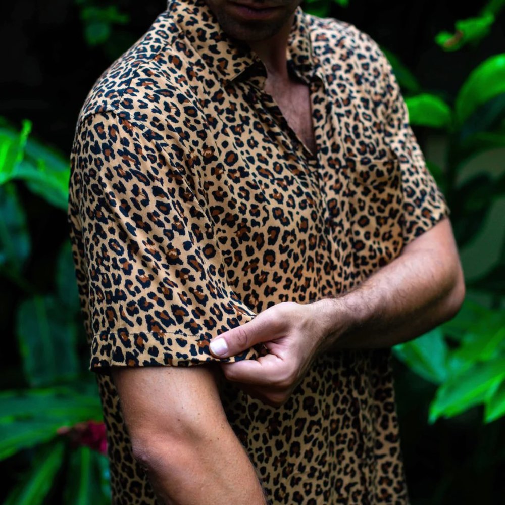 THE PURRADISE -Short Sleeve Leopard Print Shirt